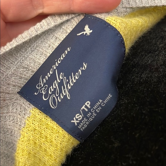 American Eagle Outfitters | Yellow and Gray Striped Crew Neck Sweater Size XS - Picture 6 of 6